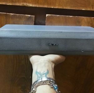 Sony center speaker for a surround sound system